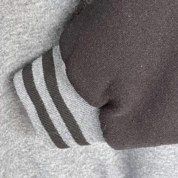 Original Deluxe Varsity Letterman Jacket Mens Extra Large XL Black Gray Rose - Picture 3 of 11